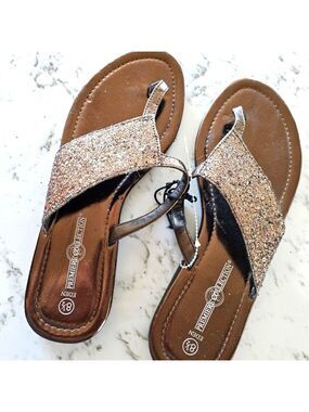 💥4 for $25💥 Premier Collection Eden Sandals